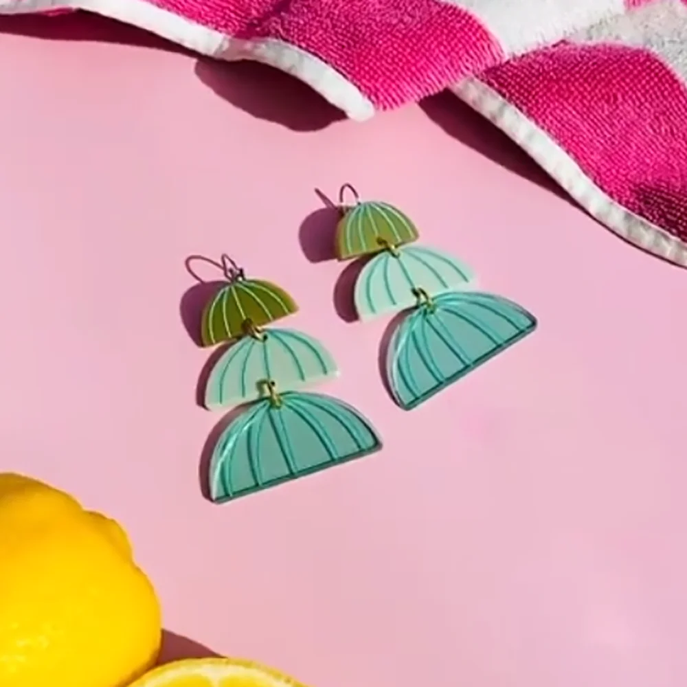 Kayıp Bayan Yeni Moda plaj şemsiyesi Küpe Kişilik Eğilim Bayan Akrilik Küpe Takı Toptan Doğrudan Satış Görüntü 2